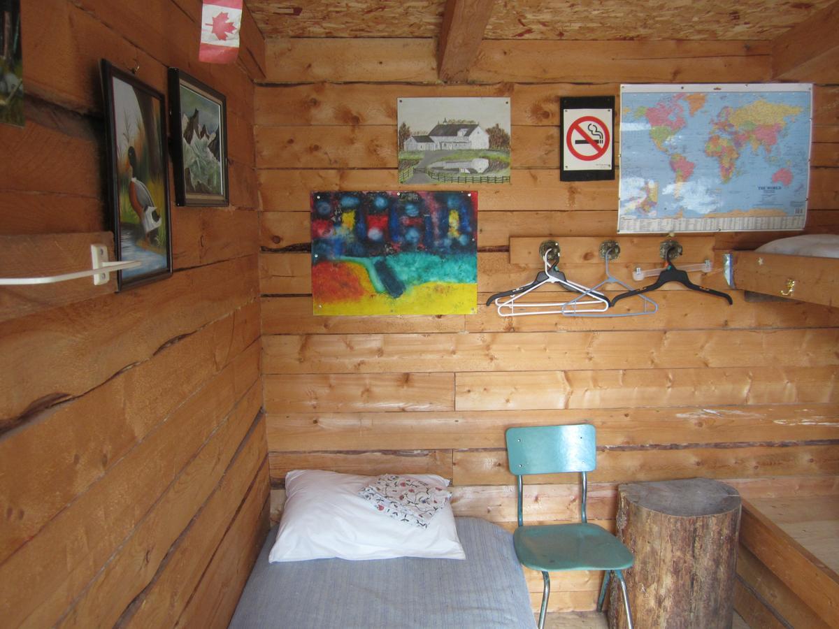 Dawson City River Hostel Екстериор снимка